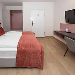 Dormero Bargenturm Szálloda 4*