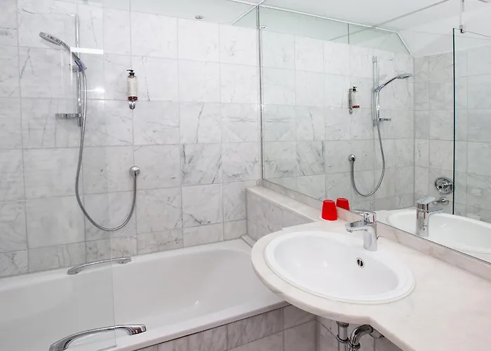 Dormero Bargenturm 4* リューネブルク